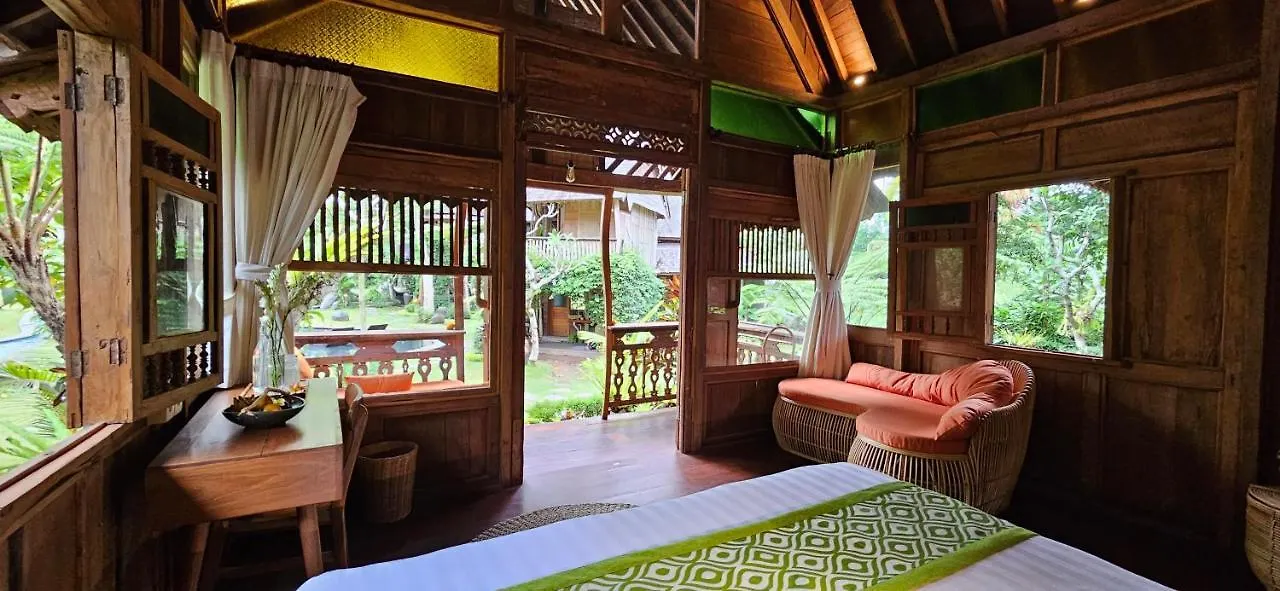 Green Tree House Ubud